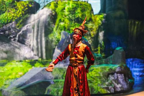 Qingshow-luc-petit-7-1