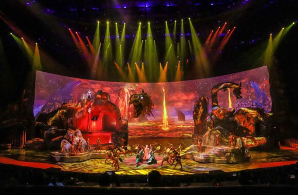 Qing Show – Luc Petit (Qingdao, China)